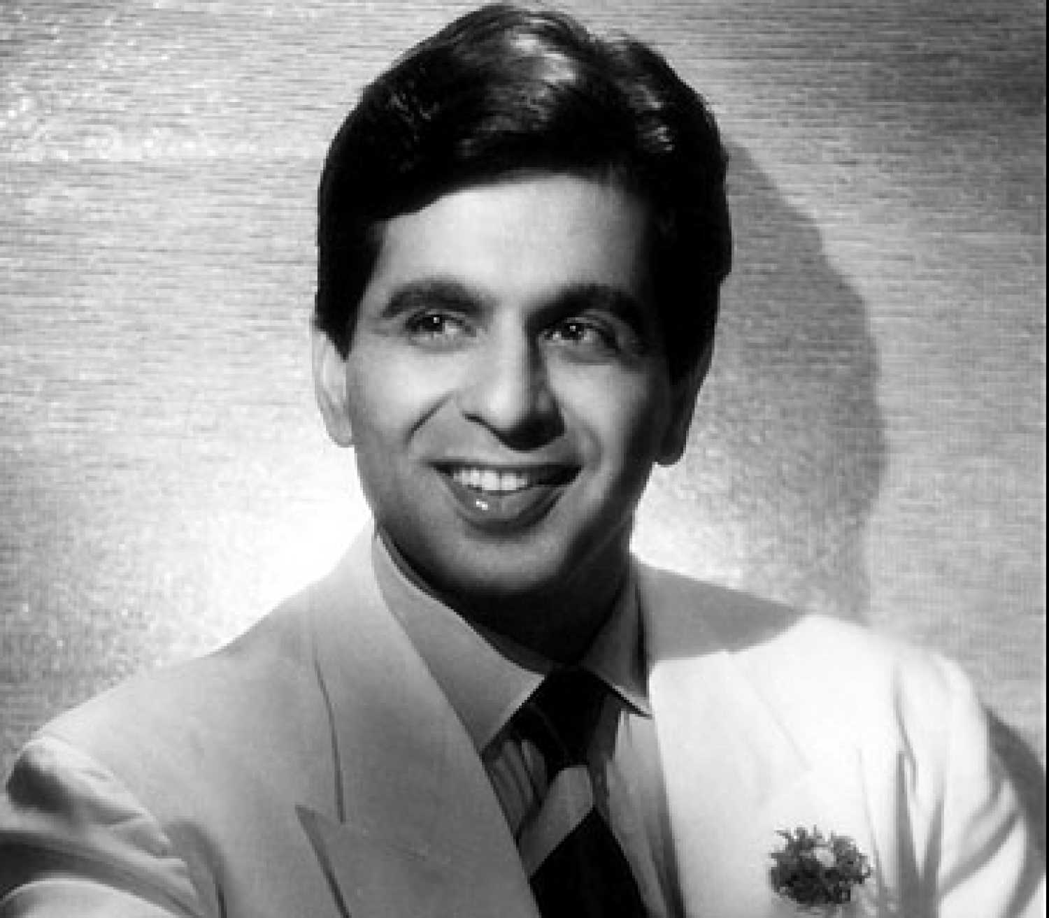 Dilip Kumar Turns 97: 30 Rare Pictures of Evergreen Star - News18