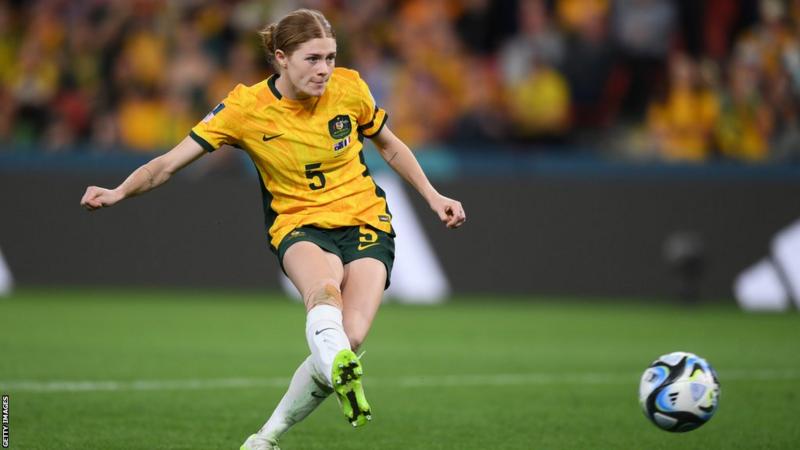 LFC Women beaten by PSG on penalties in AMOS Women's French Cup semi-final  - Liverpool FC